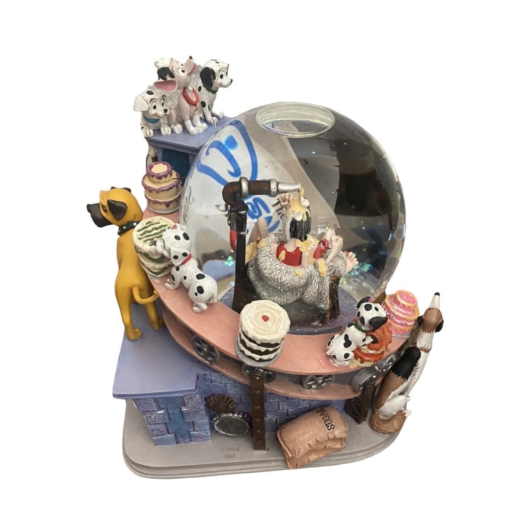 Cruella 101 Dalmatians Large Music Snowglobe old Edition