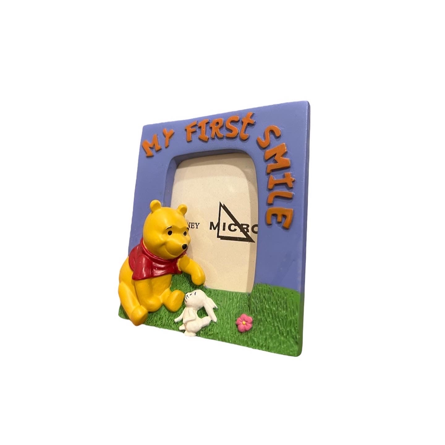 Winnie the Pooh Picture frame ‘my first smile’ 
برواز ويني الدبدوب صغير لصوره شخصيه