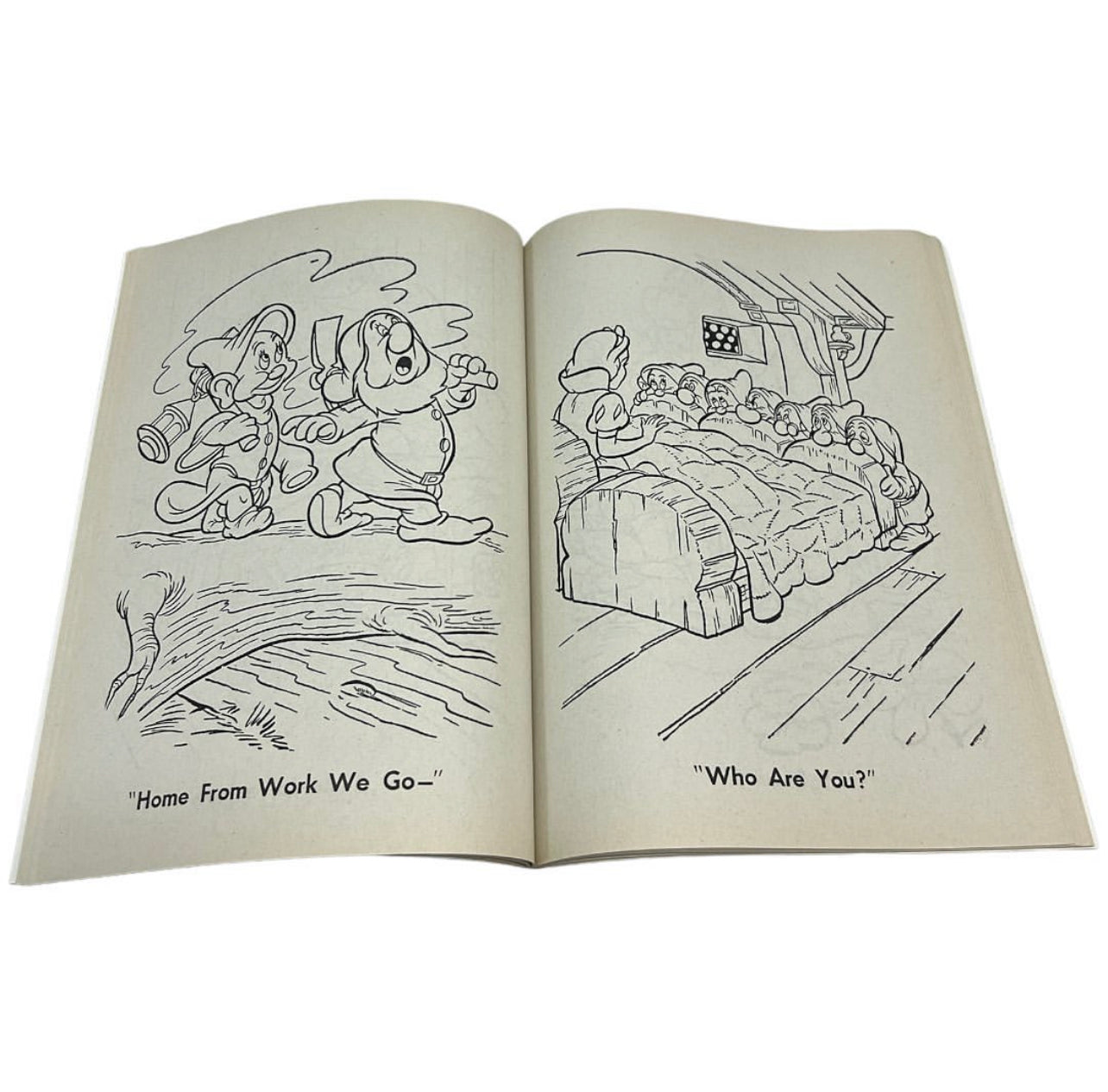 1987 Snow White & The Seven Dwarfs Coloring Book 55 pages