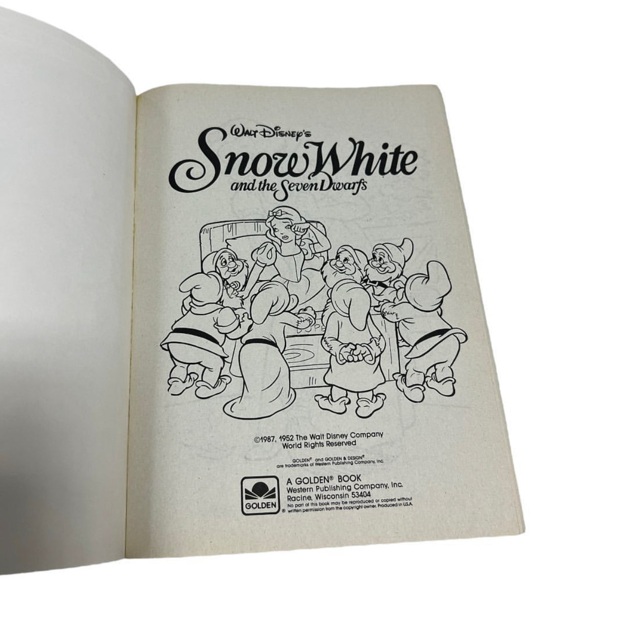 1987 Snow White & The Seven Dwarfs Coloring Book 55 pages