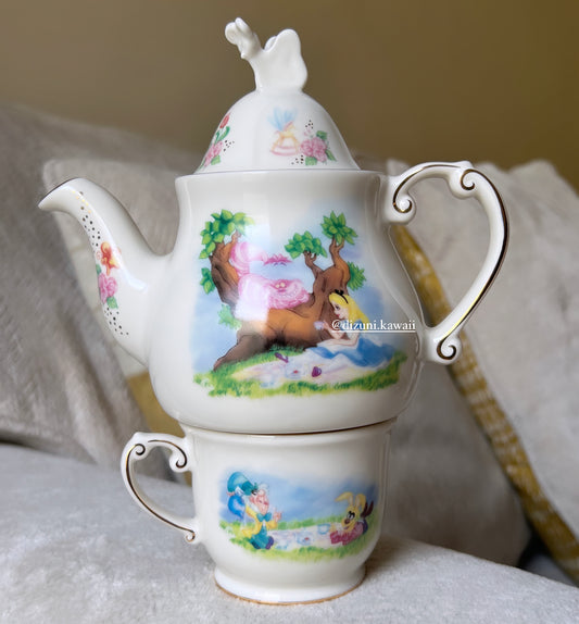 Alice in Wonderland Teapot + Teacup