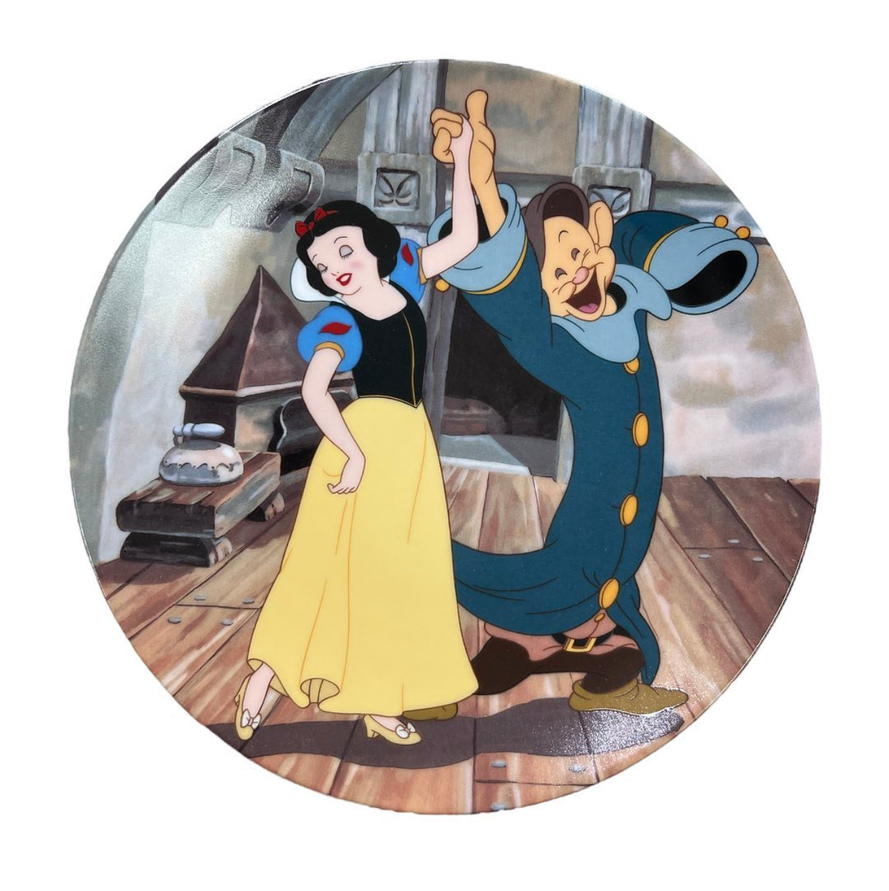 Snow White & Dopey Plate " May I have this dance ?” ✨