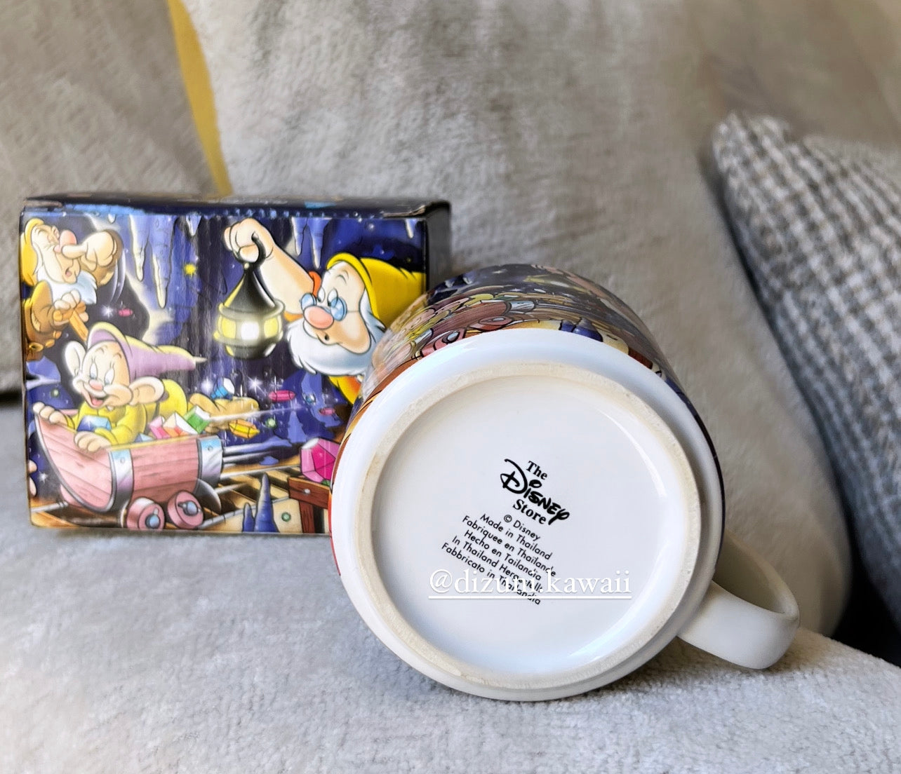 The Seven Dwarfs Classic Vintage Mug from snow white